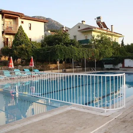 Salhan Apart Aparthotel Cedit